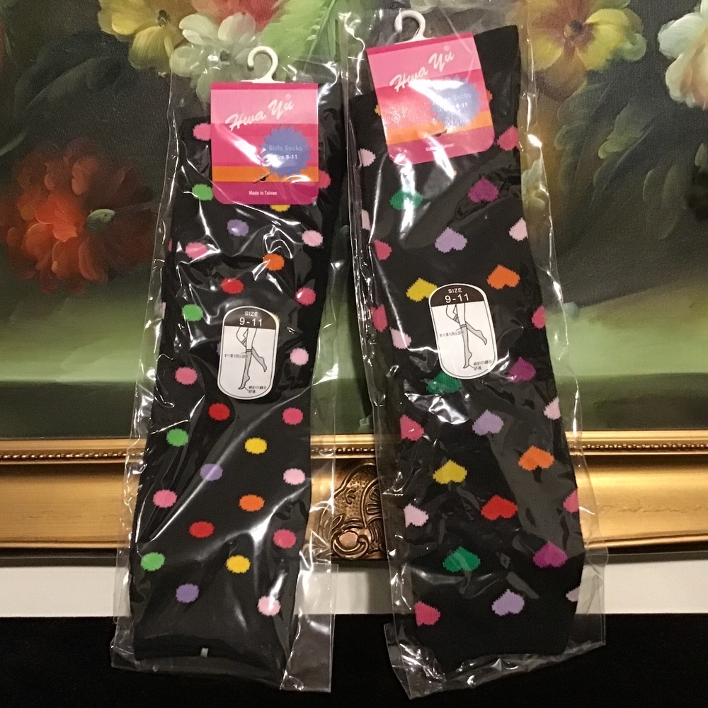 2 NWT Hwa Yu Women Hearts and Polka Dots KNEE HIGH Thigh High Socks 9-11